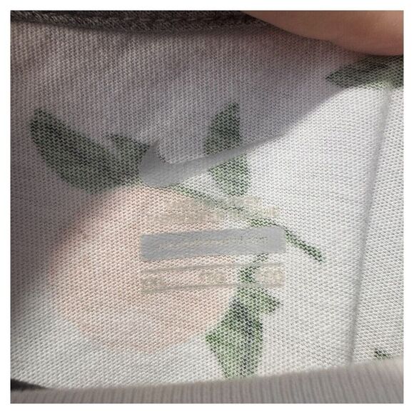 LeBron James T Shirt Nike XXL Peach Tree All Over Print Short Sleeve‎ White - Picture 3 of 4